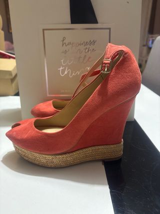 Zapatos de plataforma rojos