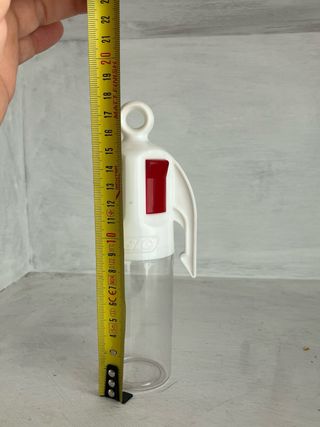 Porta penne BIC trasparente con dettagli colorati