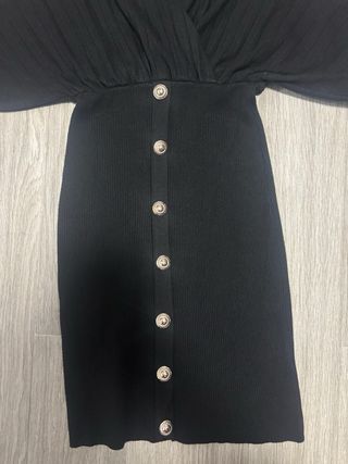 Vestido negro Vincenzo manga abullonada