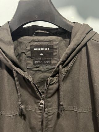 Chaqueta Quiksilver Talla XL Nueva