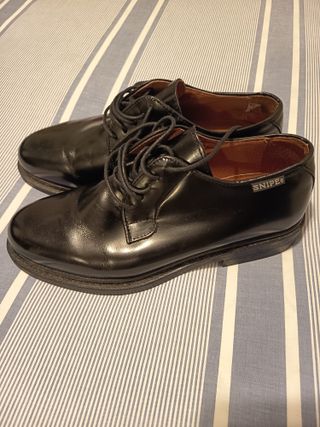 Zapatos de vestir Snipe negros con cordones