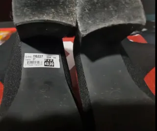 Botines XTI Talla 37 Negros