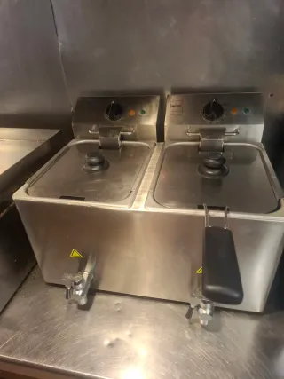 Freidora industrial doble