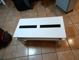 Mesa de centro elevable blanca y negra