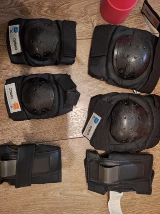 Protecciones patines Oxelo + bolsa + conos