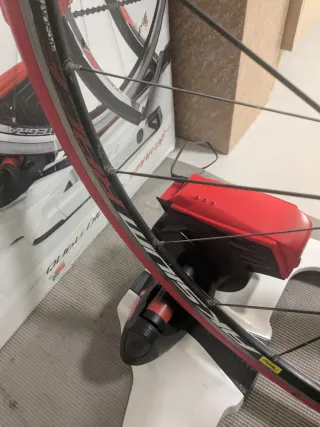 Rodillo Elite Qubo Digital Smart B+