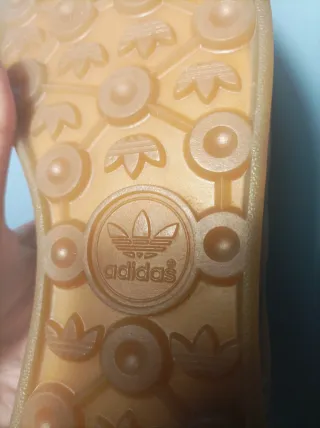 Zapatillas Adidas Marrones/Beige