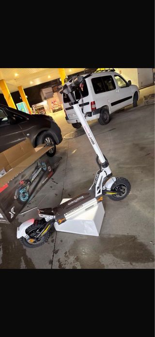 M41 Armored Dual Motor Patinete Eléctrico