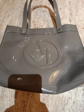 Bolso Armani Jeans Gris Charol