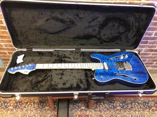 Guitarra Eléctrica Azul Zepol