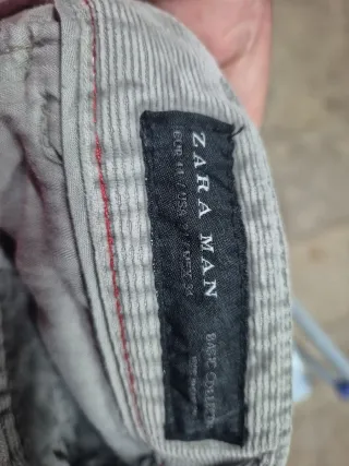 Pantalón de pana gris