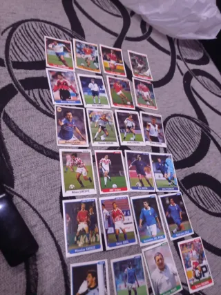 Cromos Eurocopa 96. 24 cromos sin repetidos