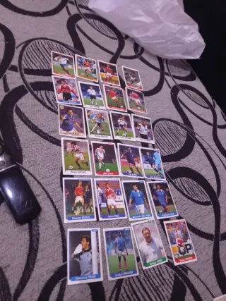 Cromos Eurocopa 96. 24 cromos sin repetidos