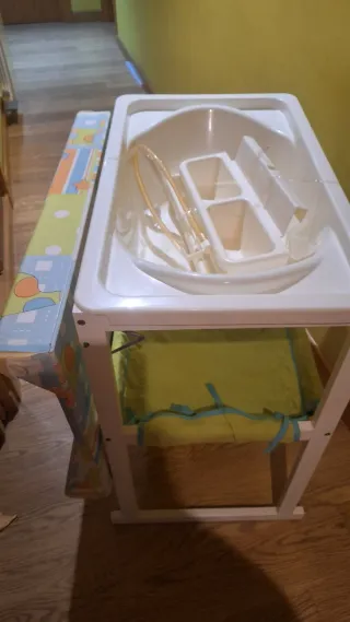 Cambiador bañera bebé madera