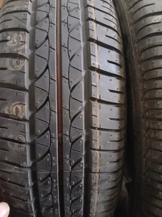 Pareja Neumáticos 165/65/15