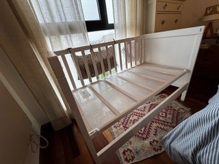Cuna Ikea Sundvik Blanca + ropa de cama