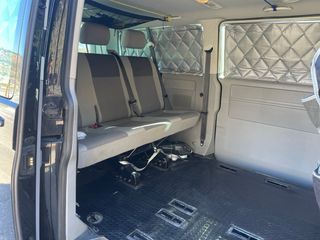 Volkswagen Caravelle 2015