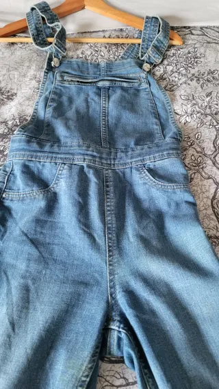 Mono de mezclilla azul