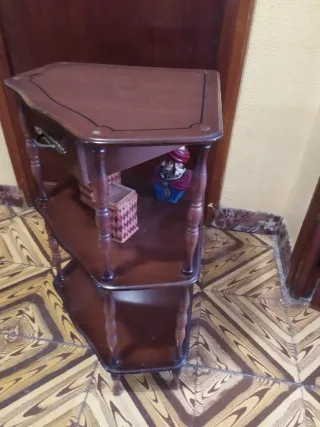 Mueble rinconero de madera
