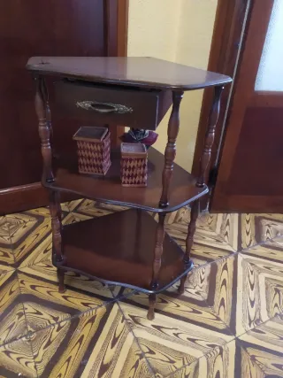 Mueble rinconero de madera