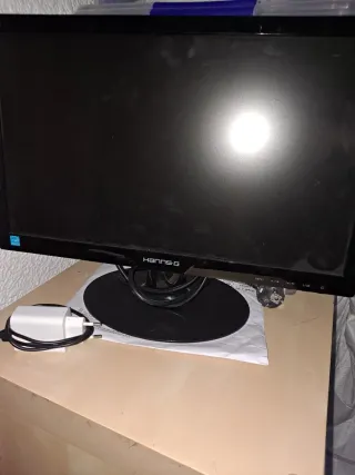 Monitor Hanns-G Negro