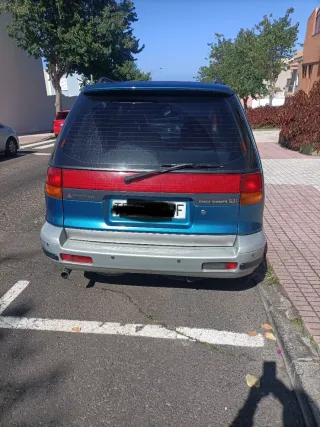 Mitsubishi Space Runner 1995