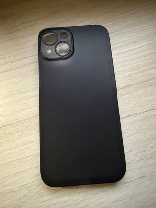 Funda iPhone 13 Negra semitransparente