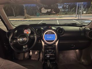 MINI Countryman 2011