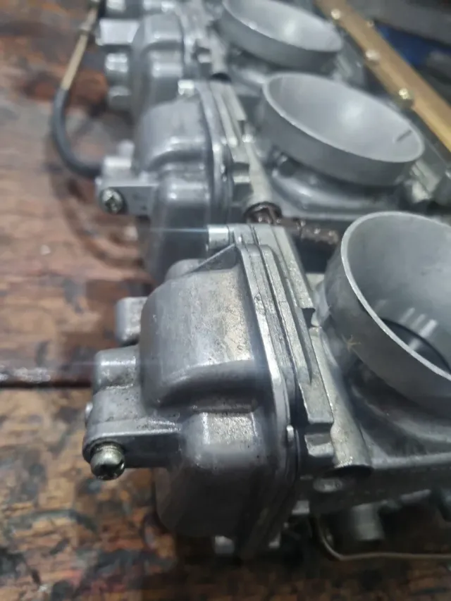 CARBURATORE MIKUNI KEIHIN. GGR.