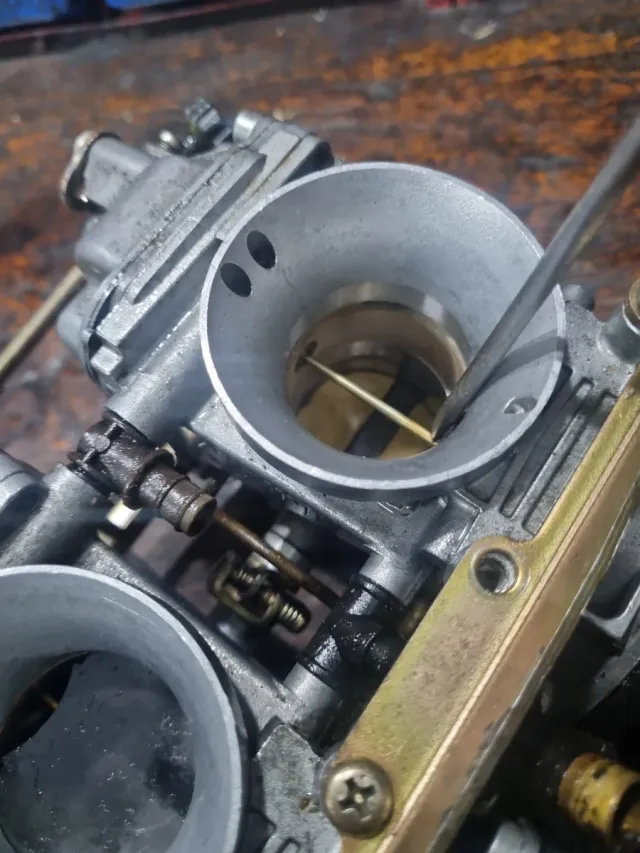 CARBURATORE MIKUNI KEIHIN. GGR.