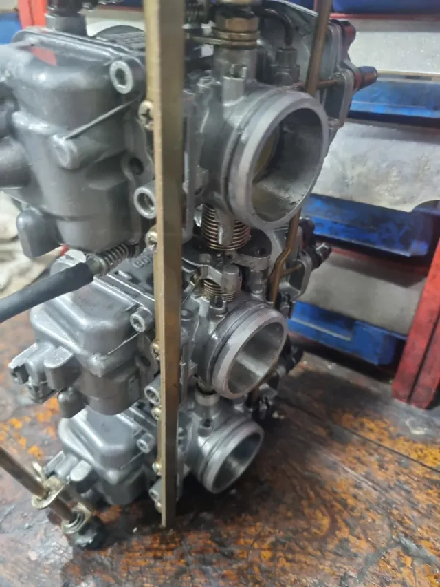 CARBURATORE MIKUNI KEIHIN. GGR.