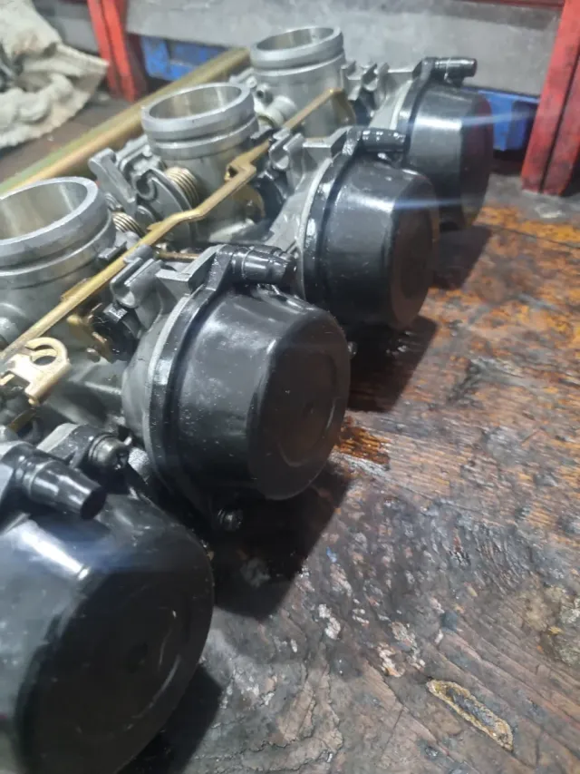CARBURATORE MIKUNI KEIHIN. GGR.