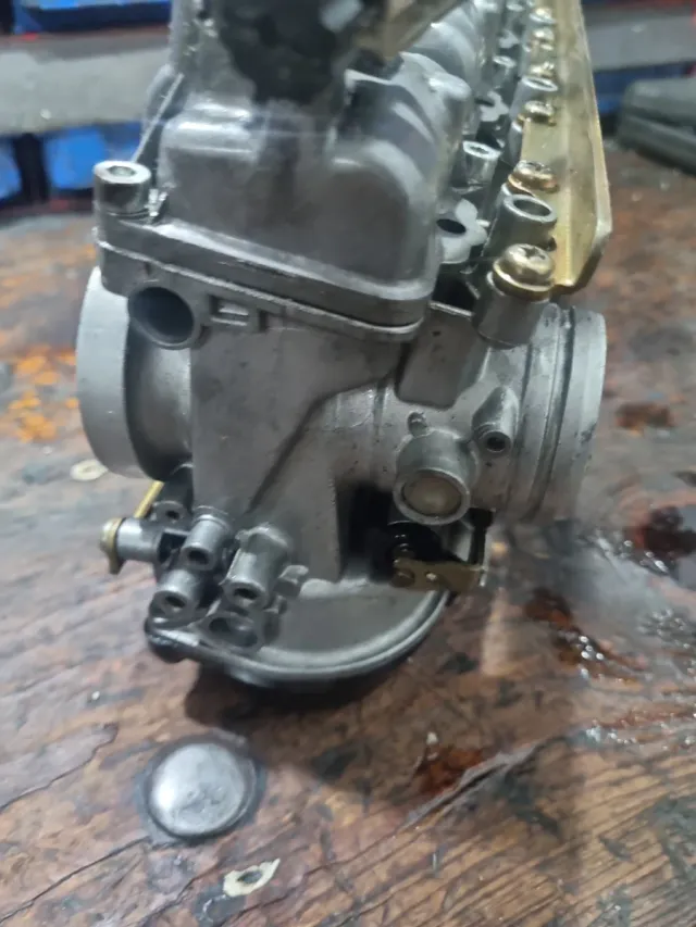 CARBURATORE MIKUNI KEIHIN. GGR.