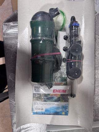 Acuario EHEIM aquapro84LED 84L