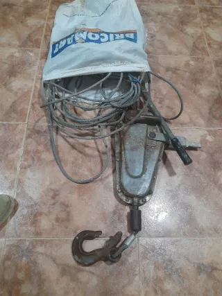 Tractel 800Kg Ocarion con cable largo