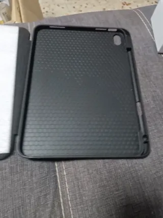 Custodia nera per iPad