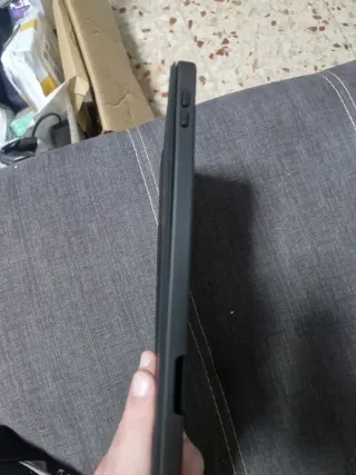 Custodia nera per iPad