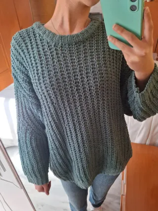 Jersey Pull & Bear verde talla S