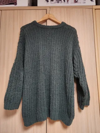 Jersey Pull & Bear verde talla S