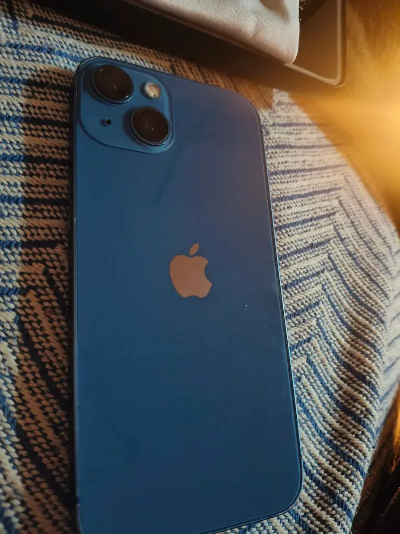 OFERTÓN IPhone 13 128GB Pantalla Nueva Face ID Ok. afbeelding 3