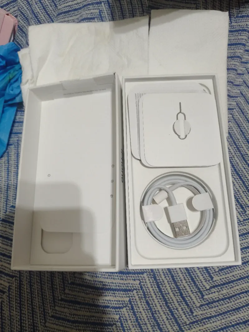 OFERTÓN IPhone 13 128GB Pantalla Nueva Face ID Ok. afbeelding 6