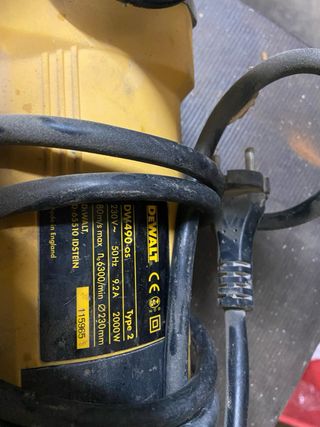 Amoladora angular amarilla