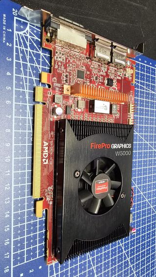 AMD FirePro W5000 Tarjeta Gráfica (LEER)