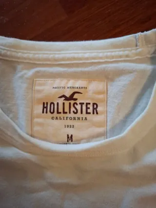 Pack de 2 Camisetas Hollister azul marino y blanca