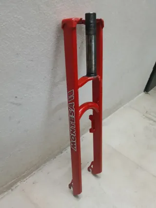 Horquilla Monty Roja