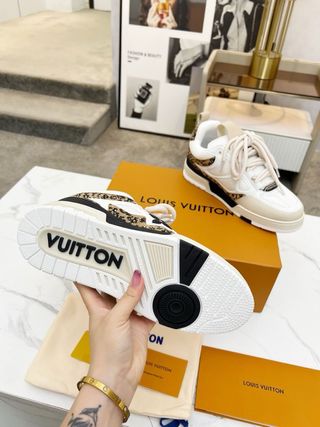 Louis Vuitton Sneakers Beige/Bianco Uomo