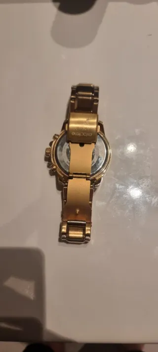 Reloj Dorado Cronógrafo Sumergible