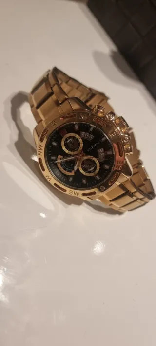 Reloj Dorado Cronógrafo Sumergible