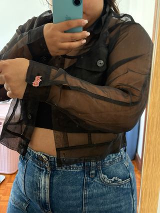 Camisa transparente de mall en negro