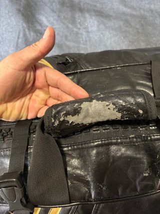 Bolsa de viaje Adidas Grande Negra y Dorada